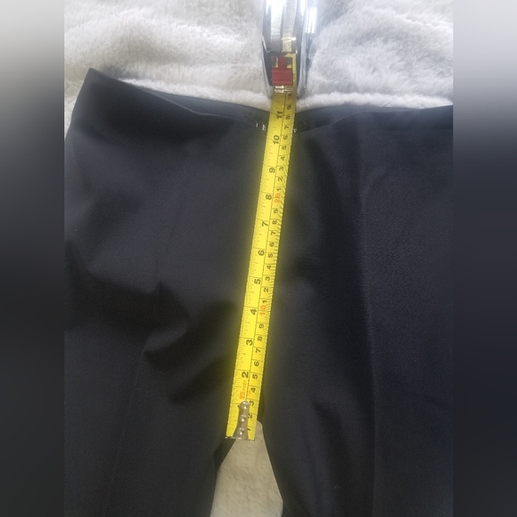Theory Black Pants Size 6 - Picture 9 of 12
